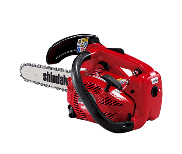 alt="Shindaiwa 280T chainsaw up high in the trees