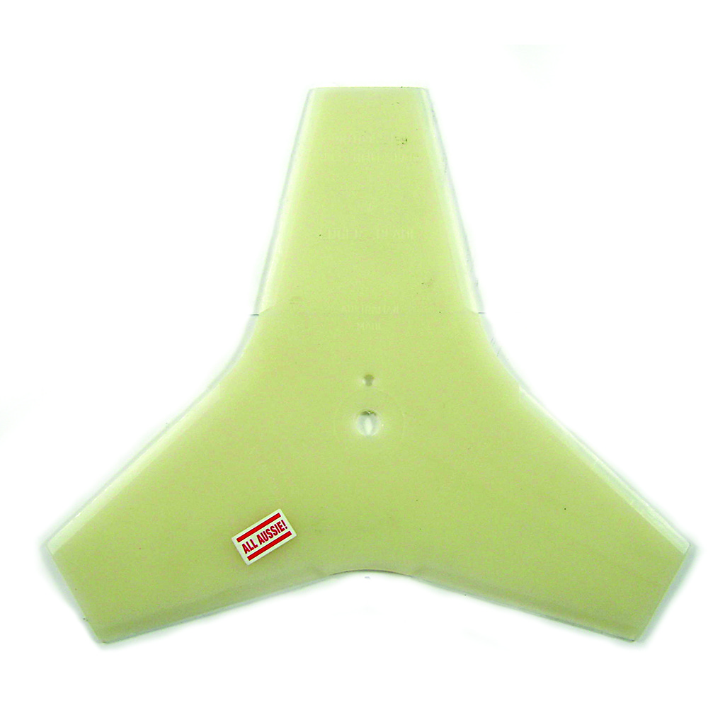 BRUSHCUTTER BLADE PLASTIC TRIPLE CH 38 SUITS BENT SHAFT
